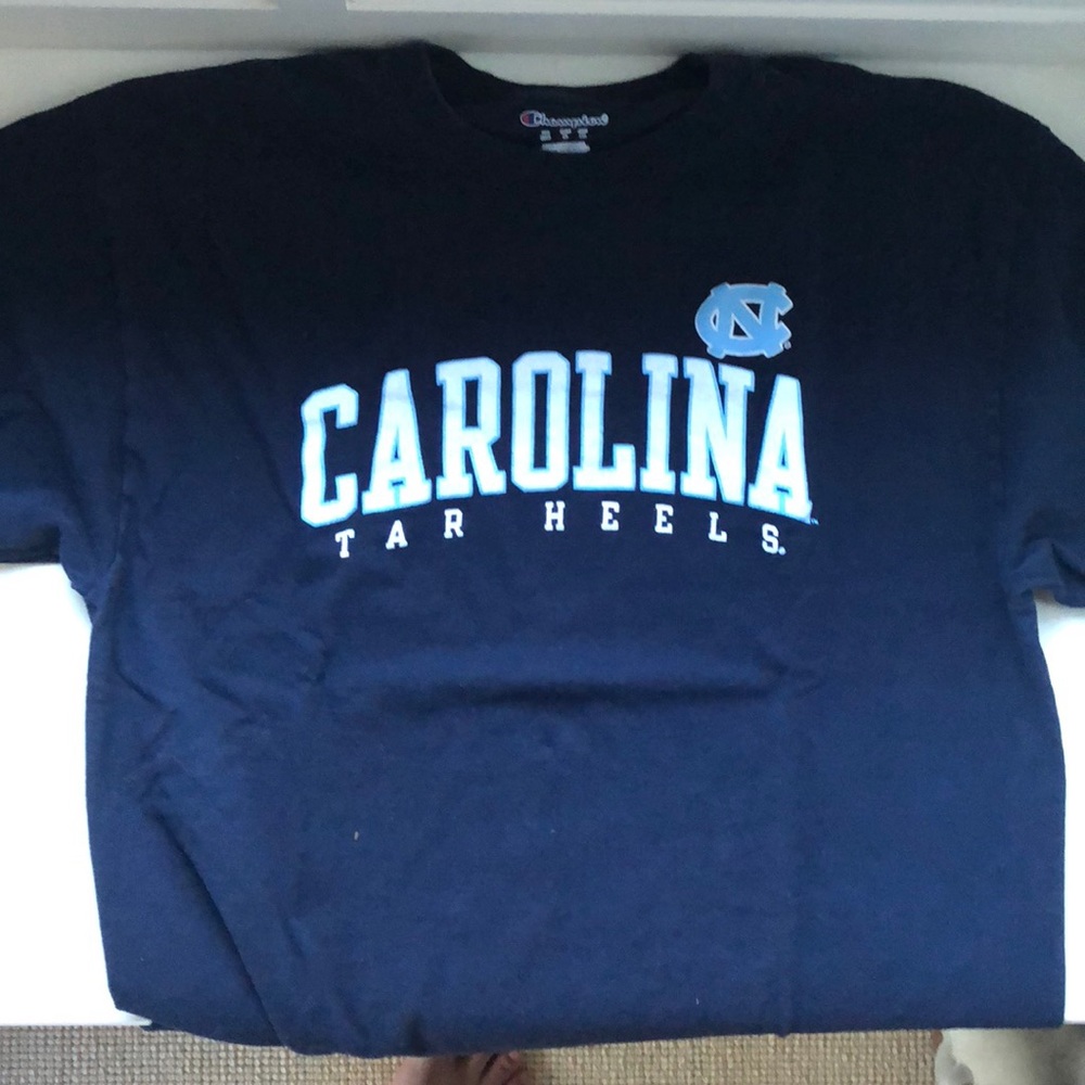 UNC Tar Heels Long sleeve shirt - Picture 2 of 3